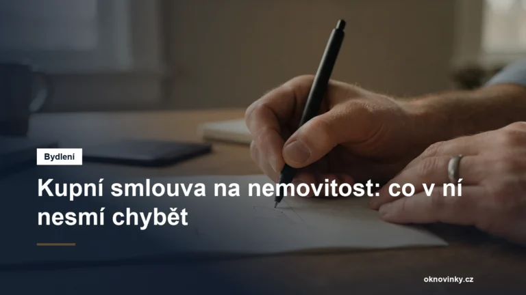 Podpis smlouvy perem na stole